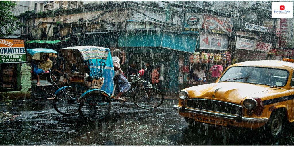 West Bengal Weather Today: নিম্নচাপের দোসর ঘূর্ণাবর্ত, জো...