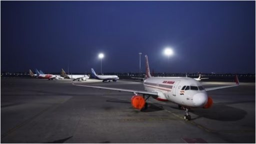 Air India flight বোমার হুমকির কারণে নিউইয়র্কগামী এয়ার ইন্ডিয়ার ফ্লাইট দিল্লির দিকে মোড় নেয়