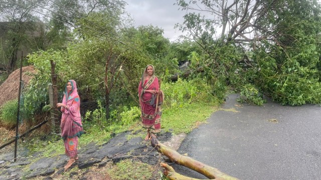 Cyclone Dana Live Updates